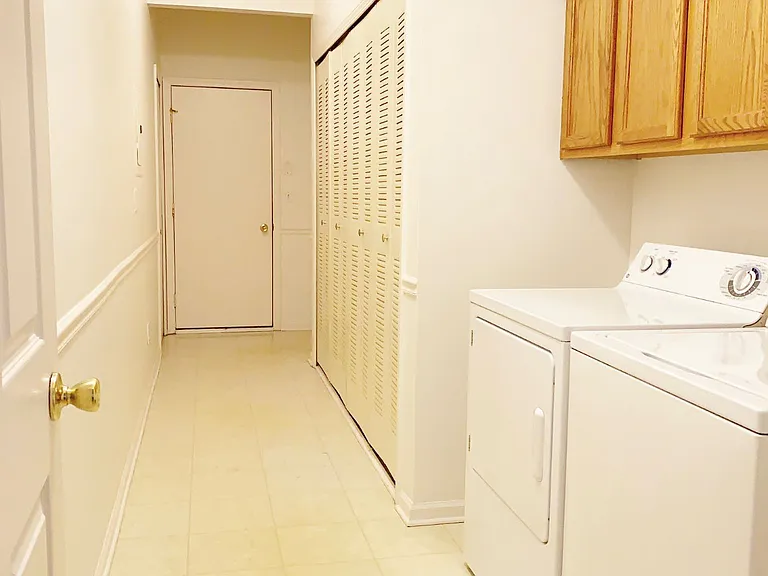 16373 Grandview Dr — Photo 10