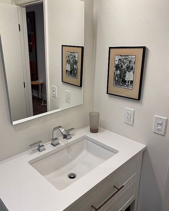 1st image of 250 Meridian Ave APT 6