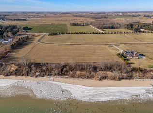 9423 Seagull Rd, Newton, WI 53063