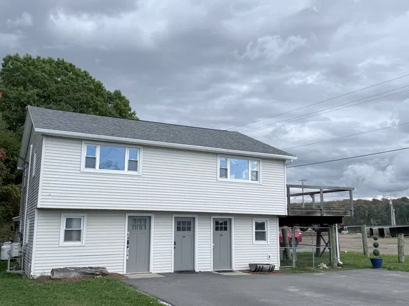 22 Steamboat Ave #B-c, Winterport, ME 04496