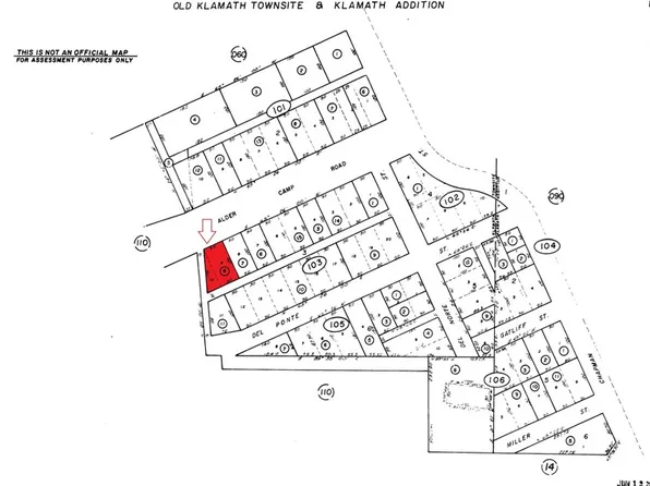 138 Alder Camp Rd #9-10, Klamath, CA 95548