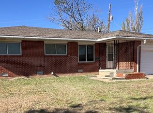403 SW 45th St, Lawton, OK 73505