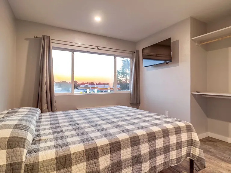 1315 Morena Blvd #9 — Photo 9