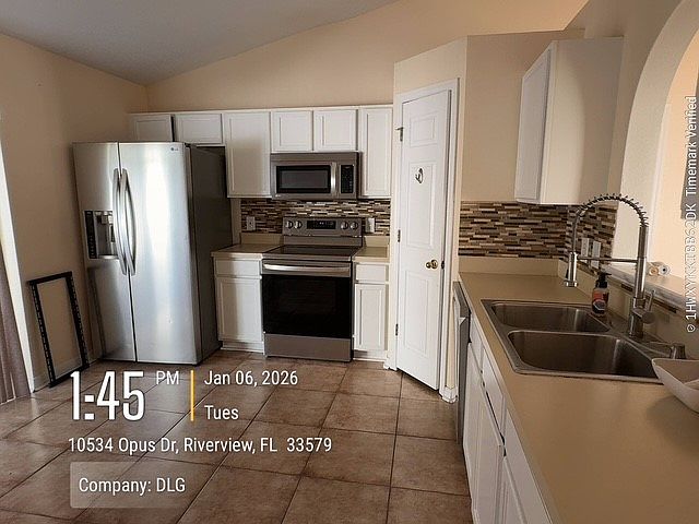 Beautiful Newly remodeled kitchen