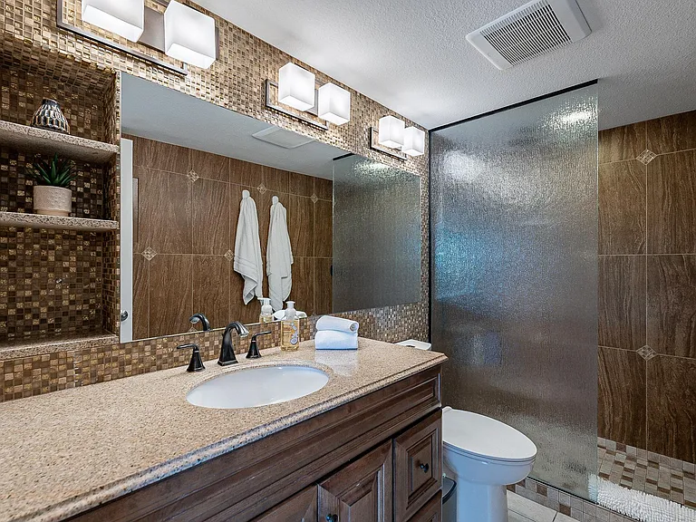 1127 N Granite Reef Rd — Photo 11