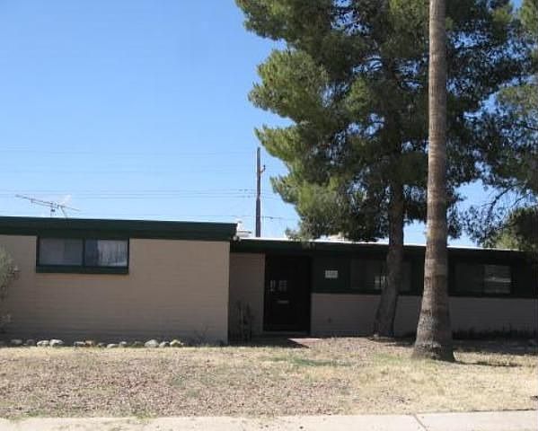1st image of 8358 E Louise Dr