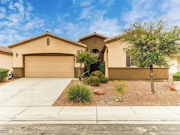 2nd image of 1805 Palomino Farm Way