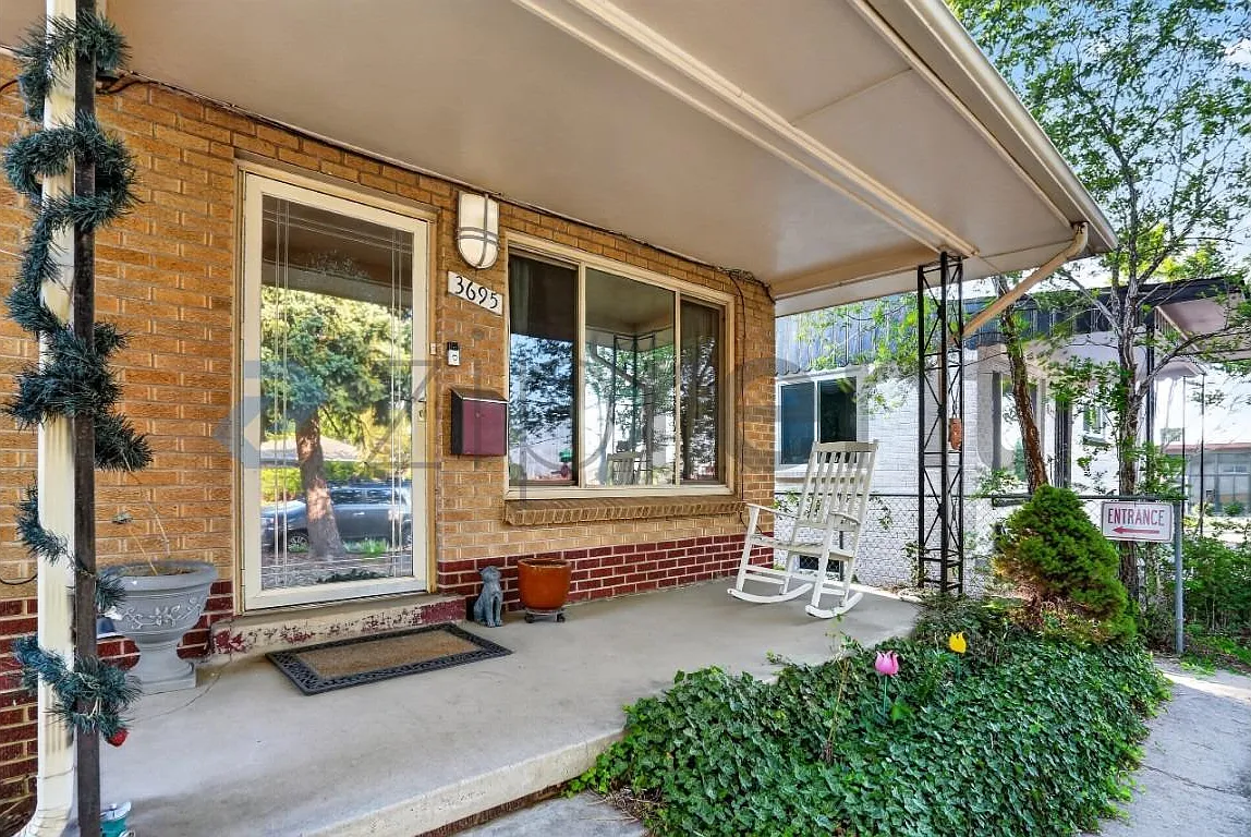 6 bed, 2234 sqft, $3,250 — Photo 3
