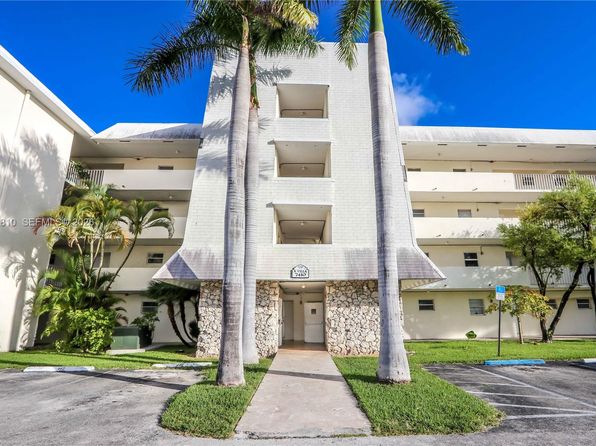 7410 SW 82nd St APT K405