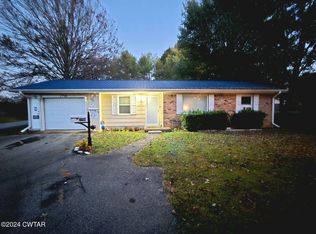 2798 Christmasville Rd, Jackson, TN 38305