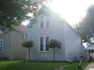 1129 N 12th St, Quincy, IL 62301
