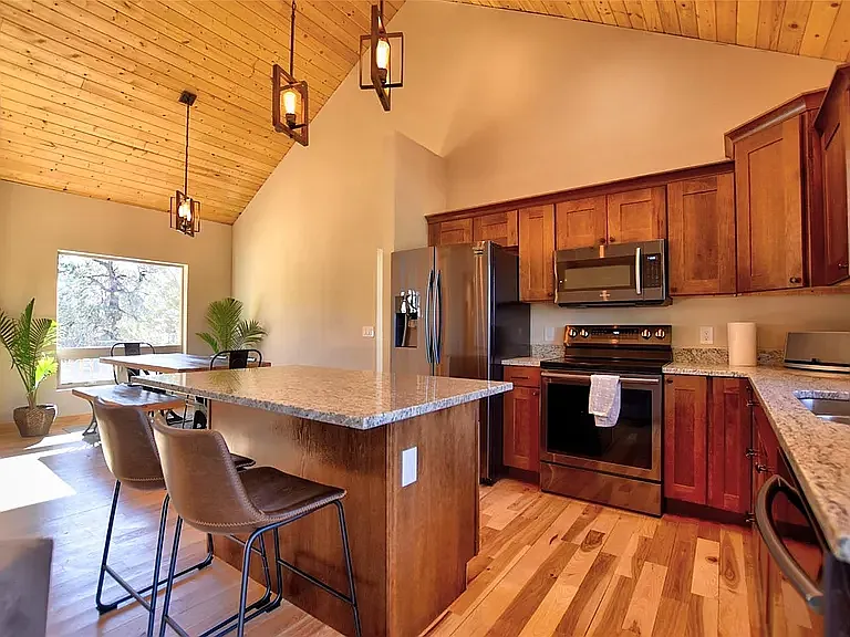 168 Spade Pl — Photo 4