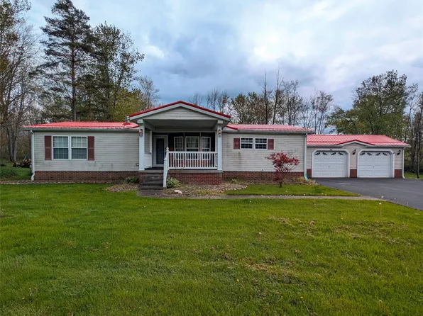 1527 Lakeview Dr, Espyville, PA 16424