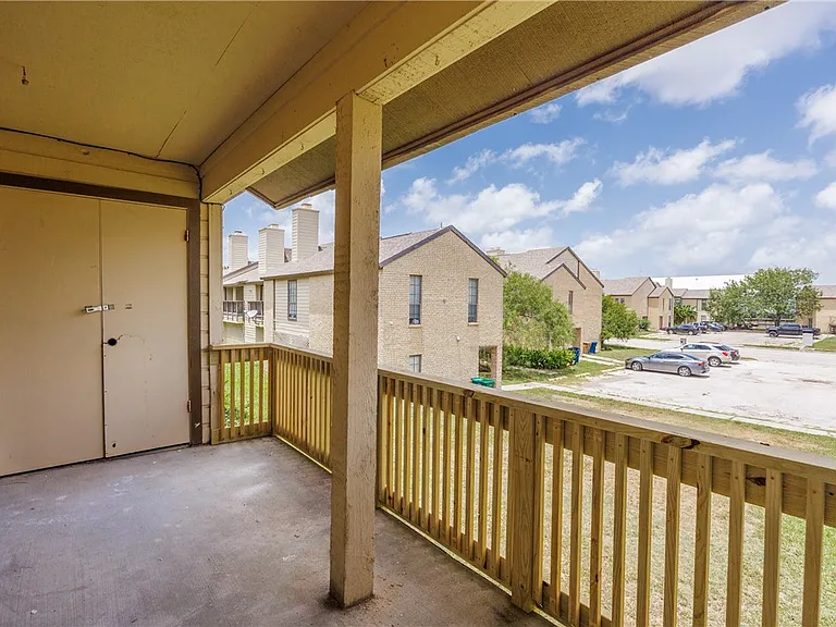 6114 Wilderock Dr #C — Photo 24