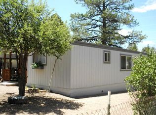 3322 Rim Lakes Dr, Overgaard, AZ 85933