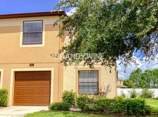 2627 Oleander Lakes Dr, Brandon, FL 33511