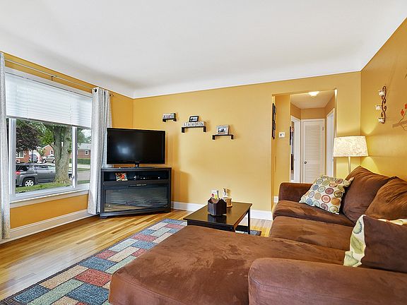 5th image of 29255 Boston St