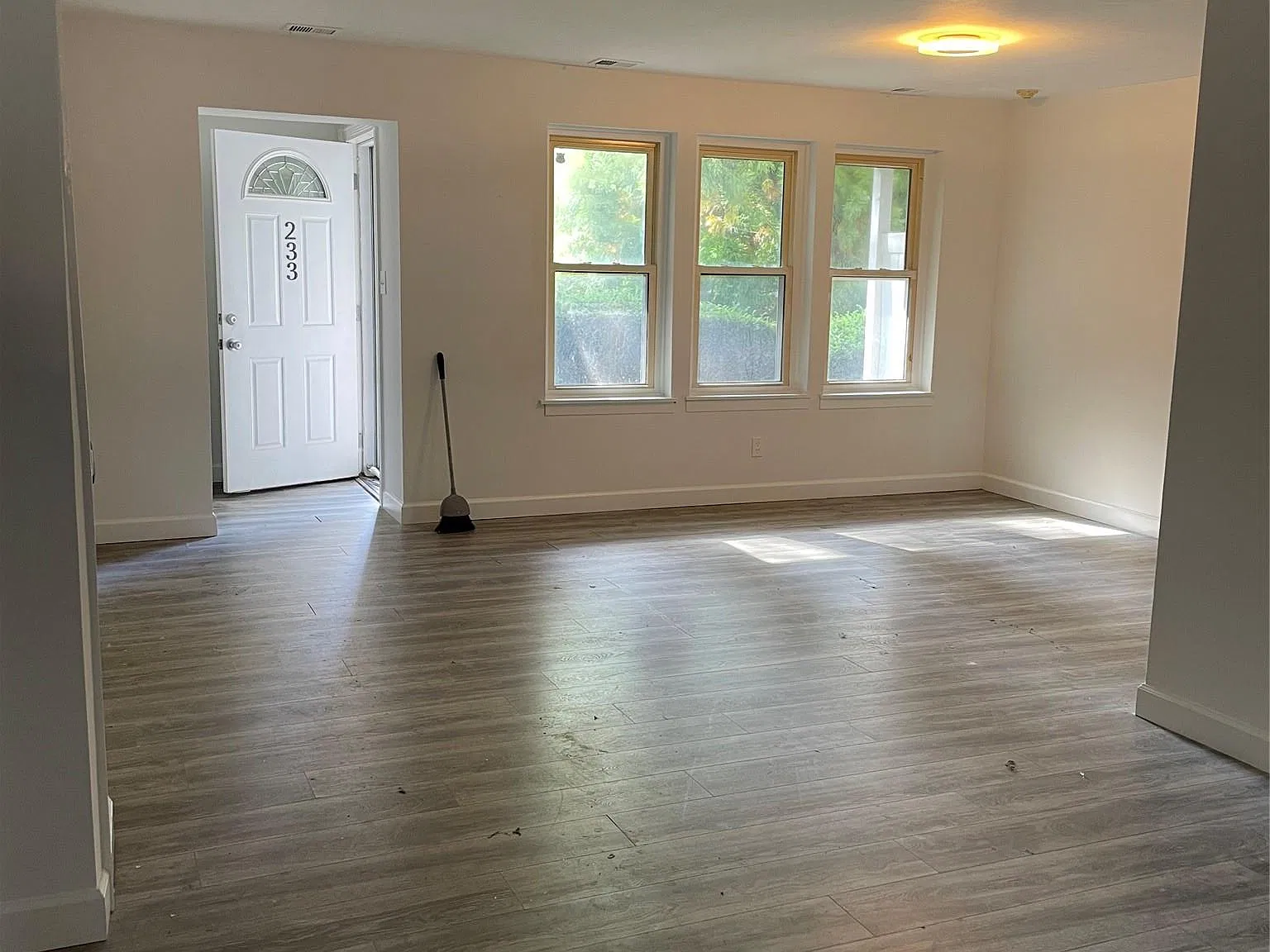 1 bed, 1.0 bath, 836 sqft, $2,500 — Photo 3