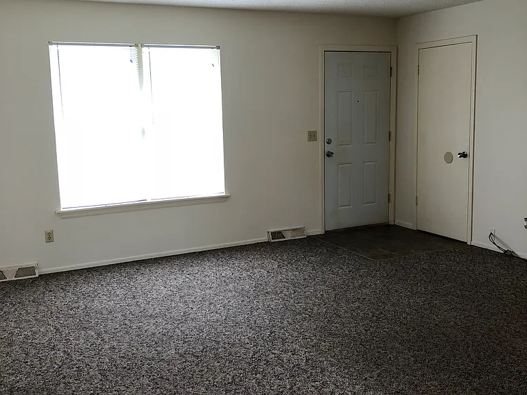 1668 N Patterson Ave #B — Photo 14