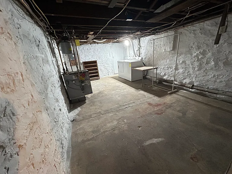 312 Harding Ave — Photo 11