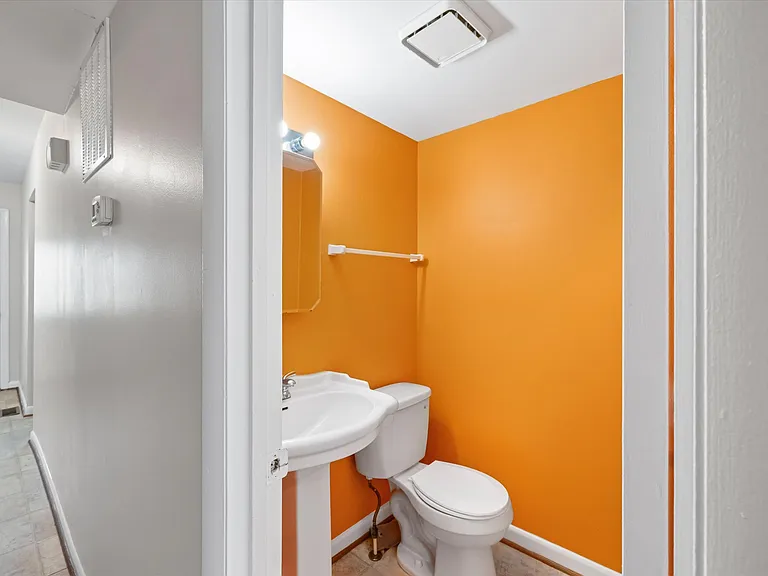 3509 Coxcomb Mews — Photo 12