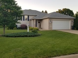 2706 9th Ave SW, Austin, MN 55912