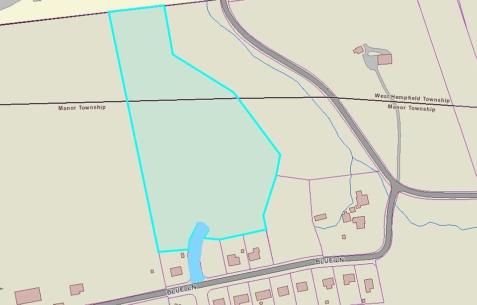 2nd image of 499 Blue Ln