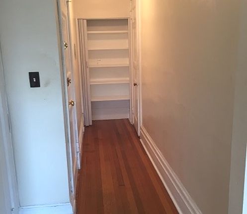 5th image of 470 Beacon St
