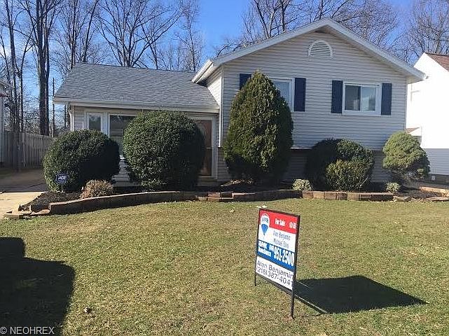 1st image of 848 Deborah Dr