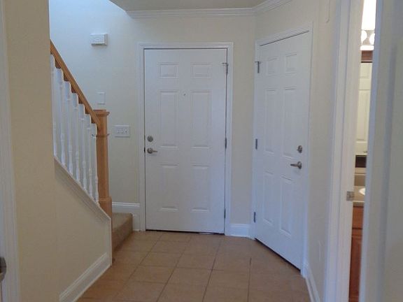2nd image of 750 Majestic Dr