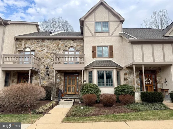 212 Cambridge Chase #13, Exton, PA 19341