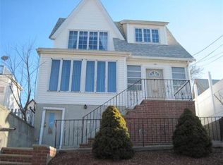 9 Derne St, Everett, MA 02149