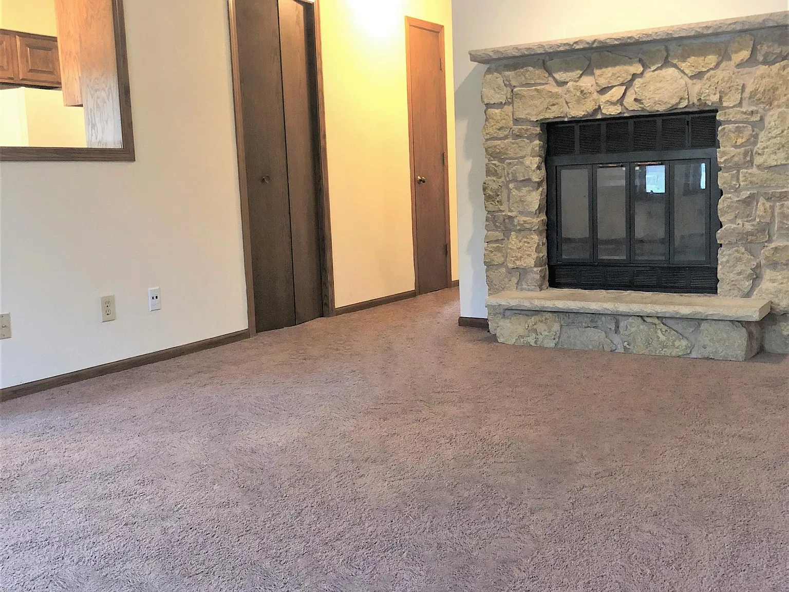 RM 1 Mesa Court - 3 — Photo 3