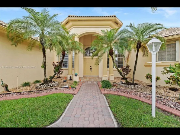 1873 NW 149th Ave, Hollywood, FL 33027