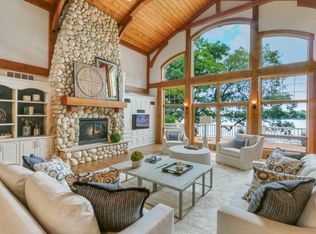 W5328 Plantation Rd, Elkhorn, WI 53121