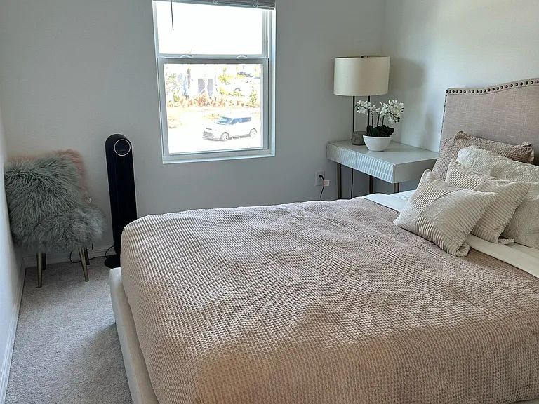 1292 Lago Vista Ct — Photo 33