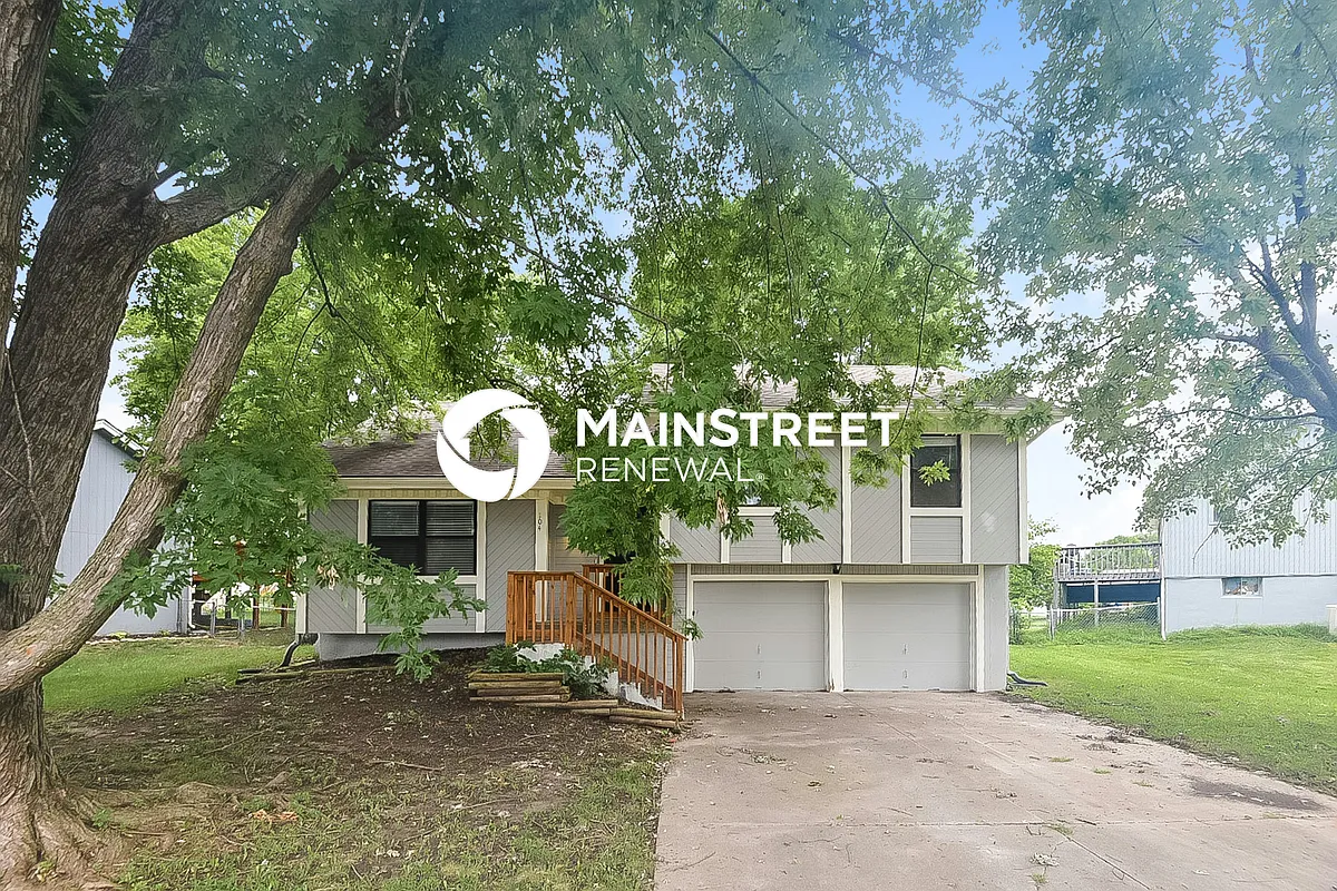 Front View - 104 Frank St