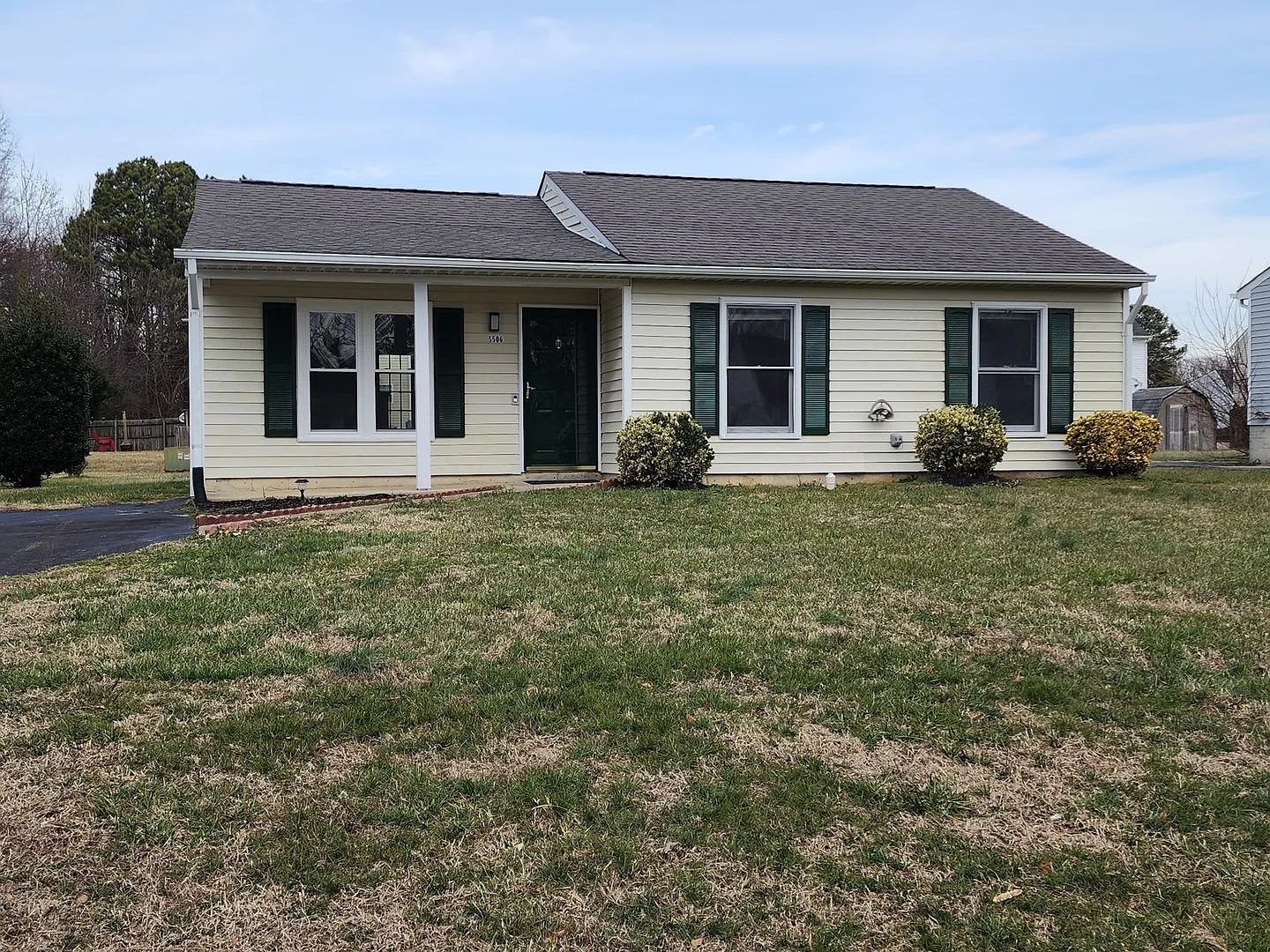 3 Bedroom 2 Full Bath Rancher On Quiet Cul de Sac! — Photo 1