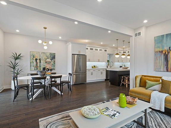 3rd image of 3346 W Cullom Ave