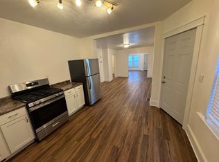 1819 N Arlington Pl #1, Milwaukee, WI 53202