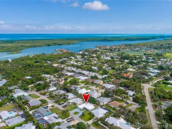 5556 SE Matousek St, Stuart, FL 34997