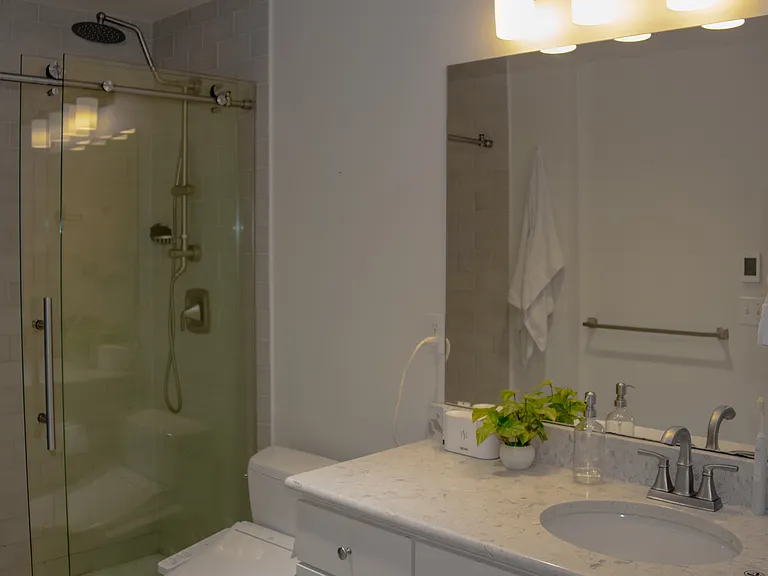 160 Lee St #109 — Photo 16