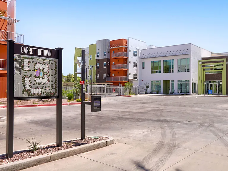 Find your way home. The Garrett Uptown community map marks every amenity, building, and parking area at our Chandler, AZ address.