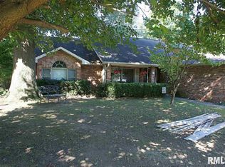 51 James Dr, Metropolis, IL 62960