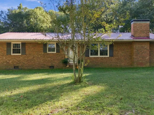 2064 Oak Hill Rd, Oxford, NC 27565