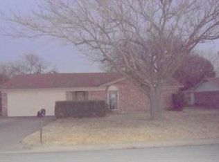 1007 John Reagan St, Benbrook, TX 76126