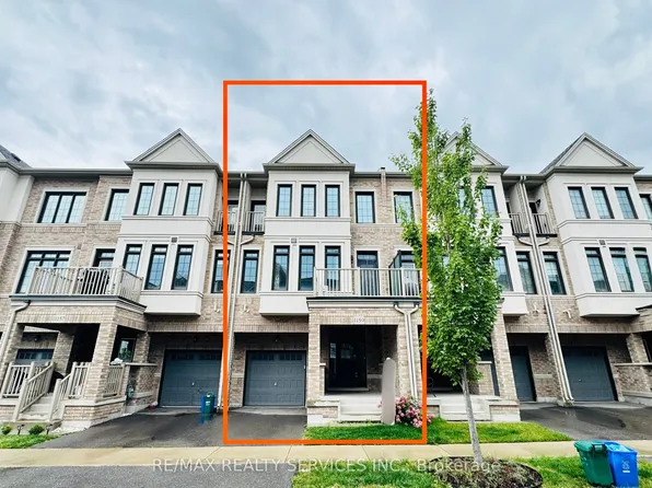 1159 Lloyd Lndg, Milton, ON L9E 1K1
