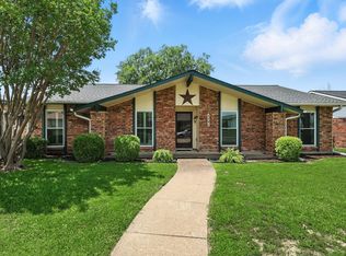 4201 Blackwillow Dr, Mesquite, TX 75150