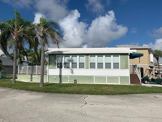 1st image of 433 Nettles Blvd