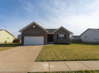 313 Bald Eagles Cir, Mount Washington, KY 40047